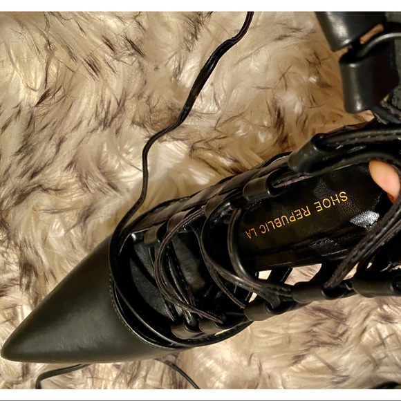 NEW Shoe Republic LA Lace-up Heels - Picture 7 of 7